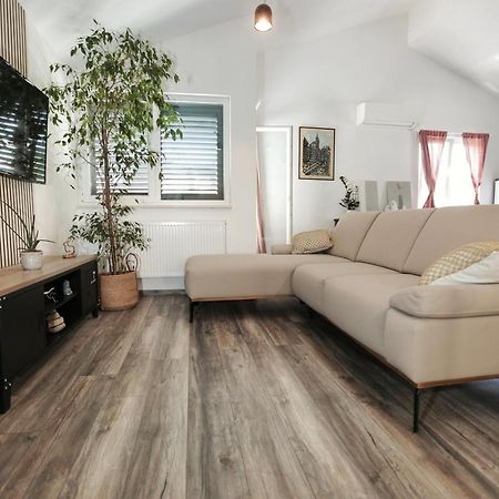 Apartment Tugare エクステリア 写真