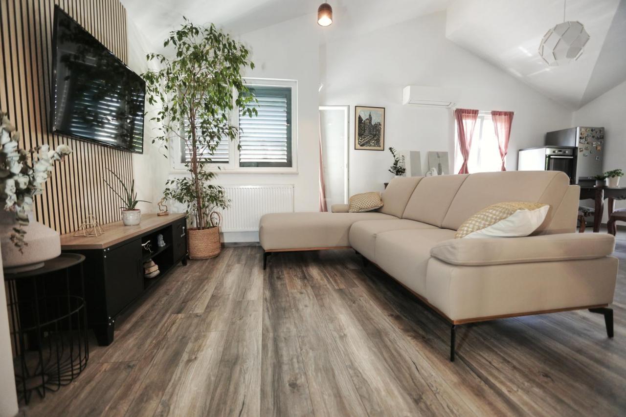 Apartment Tugare エクステリア 写真